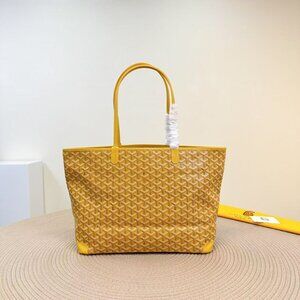 Goyard Tote yellow Large Handbags
